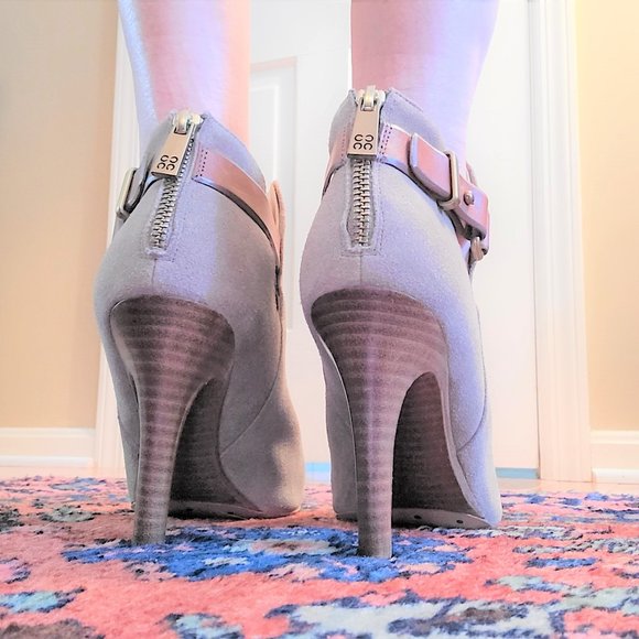 Coach Ann tan suede ankle boots size 8 - Picture 2 of 10